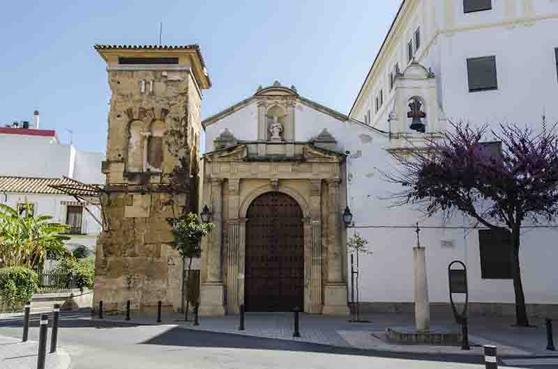 Córdoba 200 - iglesia de San Juan - alminar árabe.jpg
